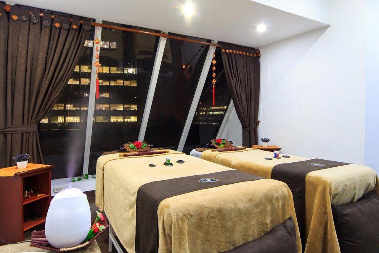 Hotel Torre Monserrate 5*