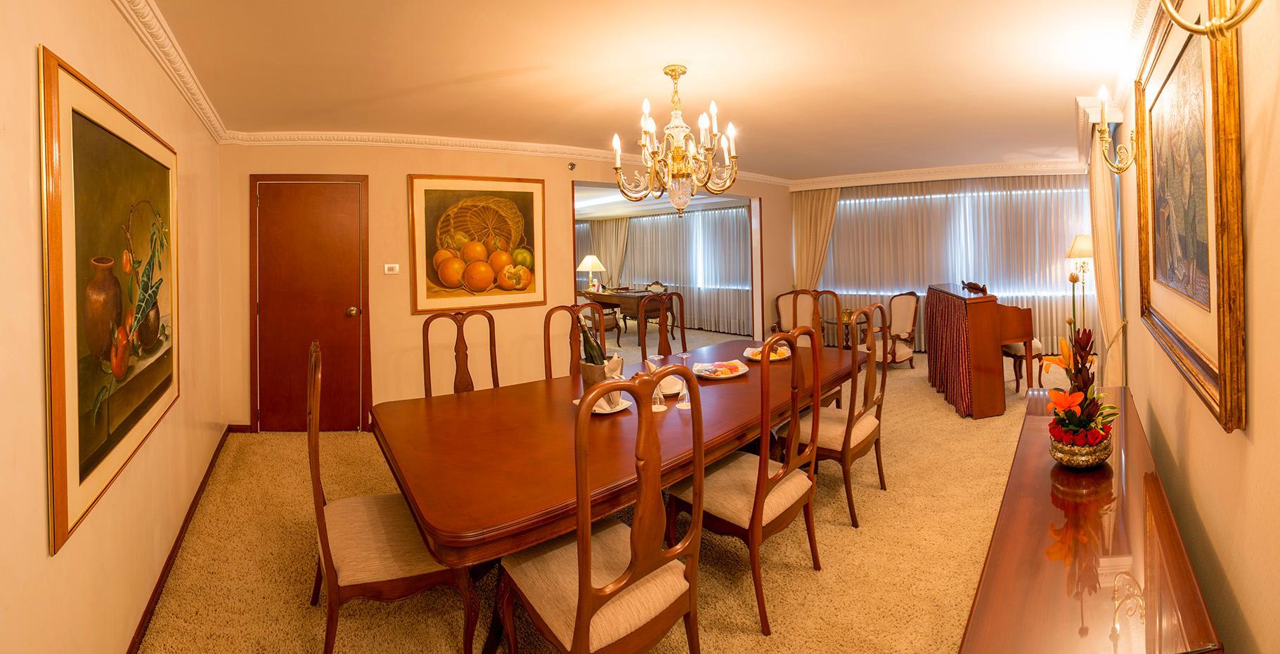 Hotel Torre Monserrate 5*